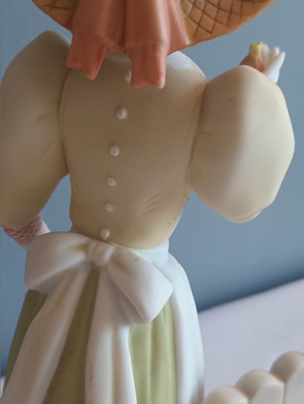 𝐀𝐕𝐎𝐍 𝐌𝐫𝐬.𝐀𝐥𝐛𝐞𝐞 𝟐𝟎𝟎𝟖 𝐓𝐞𝐧𝐝𝐢𝐧𝐠 𝐇𝐞𝐫 𝐆𝐚𝐫𝐝𝐞𝐧 𝐅𝐢𝐠𝐮 - Picture 9 of 17